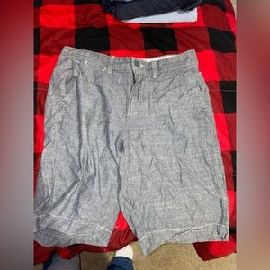 shorts size 32
